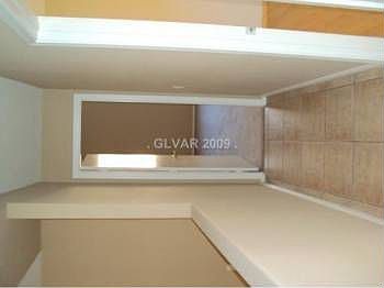 4th image of 5022 Paradise Harbor Pl