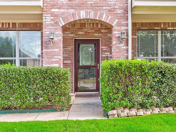 4th image of 622 Sage Brush Dr