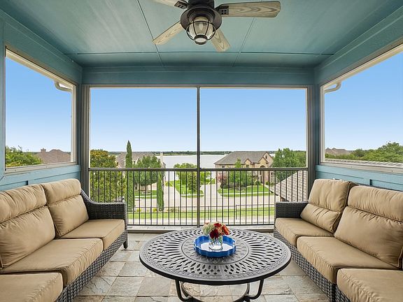 3rd image of 6561 Terrace Dr