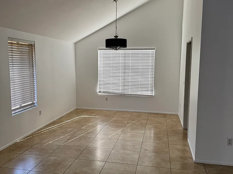 9075 Dancy Cir — Photo 3