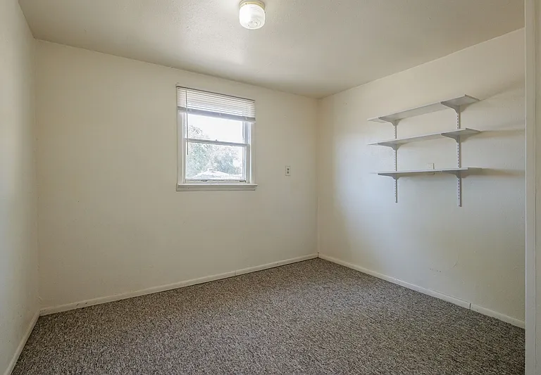 2759 1/2 Unaweep Ave — Photo 9