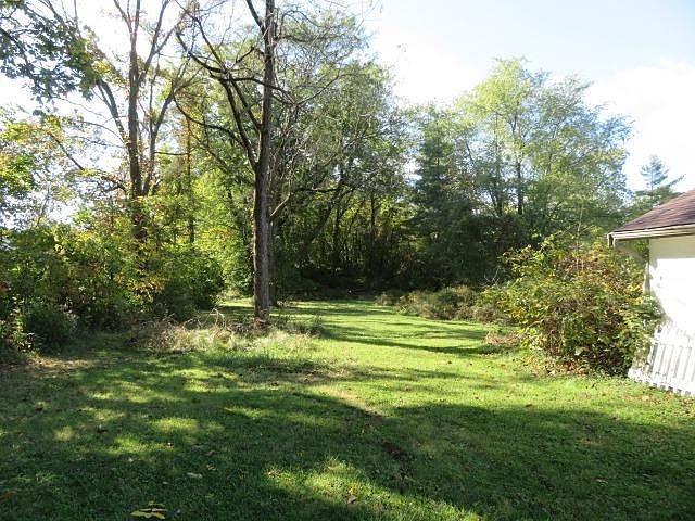 2nd image of 3505 Bevis Ln
