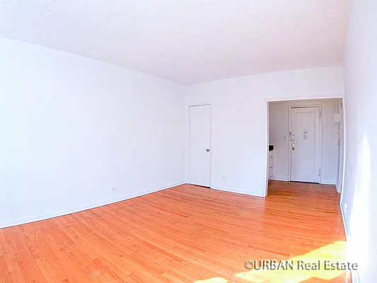 Rented by Urban Real Estate Inc | media 31