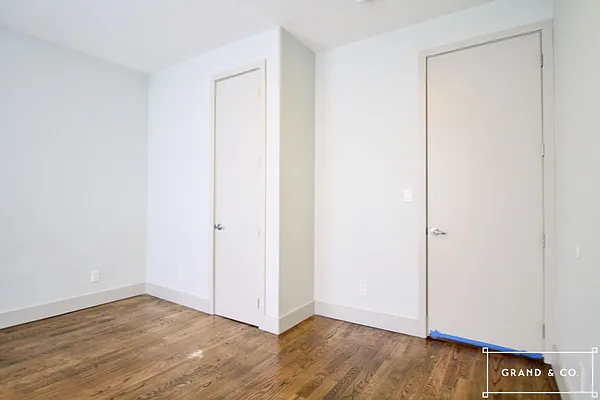 Rented by Grand & Co. | media 30