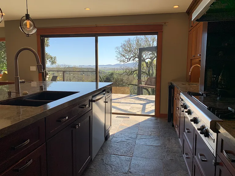 181 Crest Rd — Photo 3