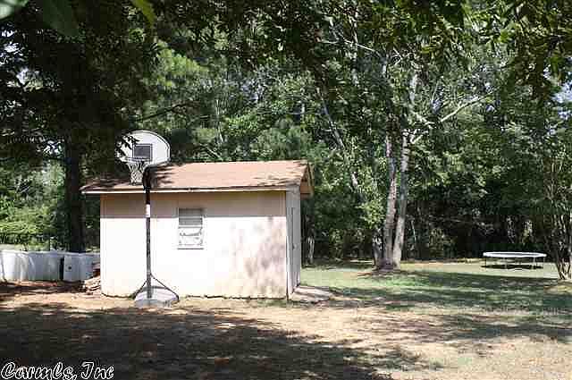 2nd image of 701 Ford Dr