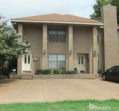 2nd image of 5120 Collinwood Ave