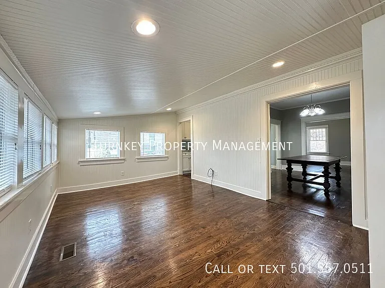 3209 Kavanaugh Blvd — Photo 9