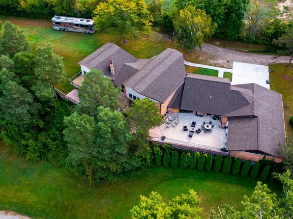 17521-31 Mile Rd, Ray, MI 48096