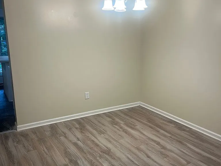 7940 Shadow Oak Dr — Photo 3