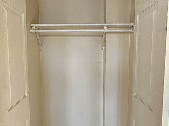 5th image of 104 Sherman Ave APT 6