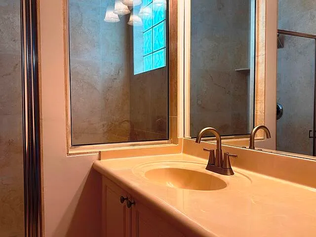 8387 Ironhorse Ct — Photo 19