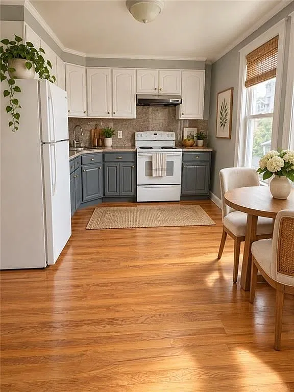 4 bed, 1.0 bath, 1800 sqft, $2,700 — Photo 3