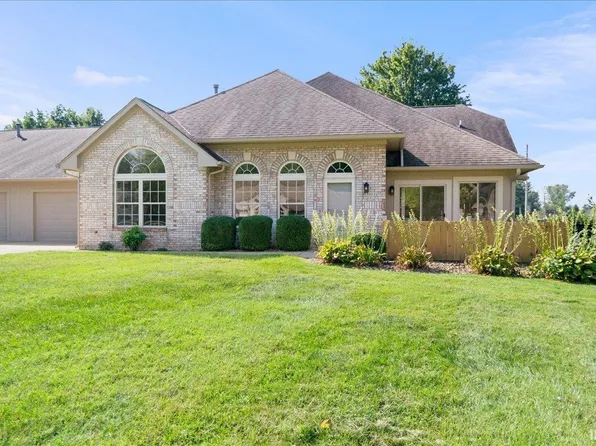 8103 Gate Way Dr, Evansville, IN 47715