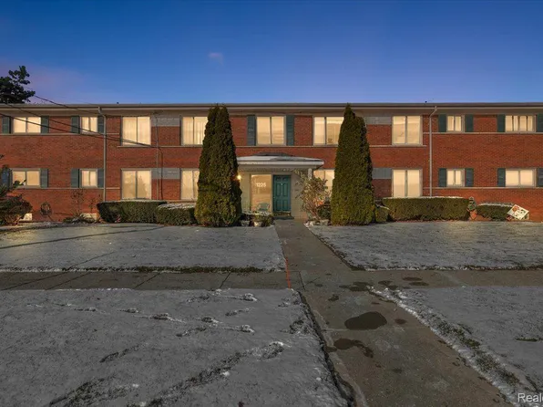 1225 Derby Rd APT 4, Birmingham, MI 48009