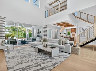 405 7th Ave N, Naples, FL 34102
