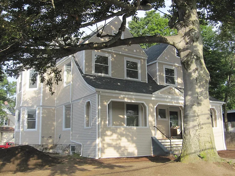 198 Union Ave #1 — Photo 1