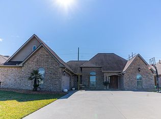 2190 Wellspring Dr, Beaumont, TX 77705