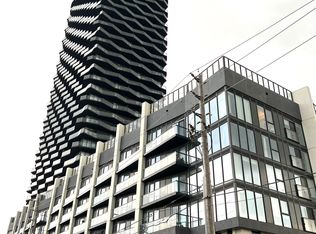 36 Zorra St #321, Toronto, ON M8Z 0G5