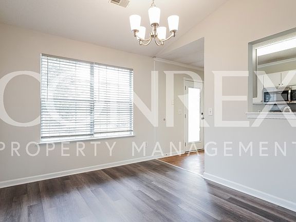 5th image of 104 Granary Dr
