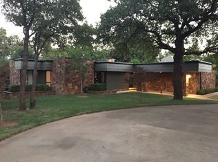 6024 Troone Ct, Edmond, OK 73025