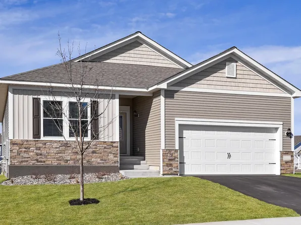 10213 Twin Lakes Pkwy NW, Elk River, MN 55330