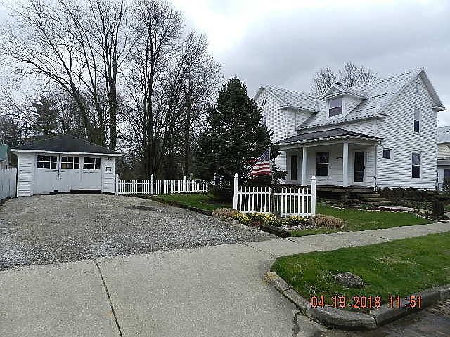 1st image of 27 Landrum Ave