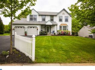 103 Halloway Cir, Lansdale, PA 19446