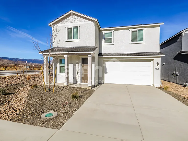 2332 Devin Ave — Photo 1