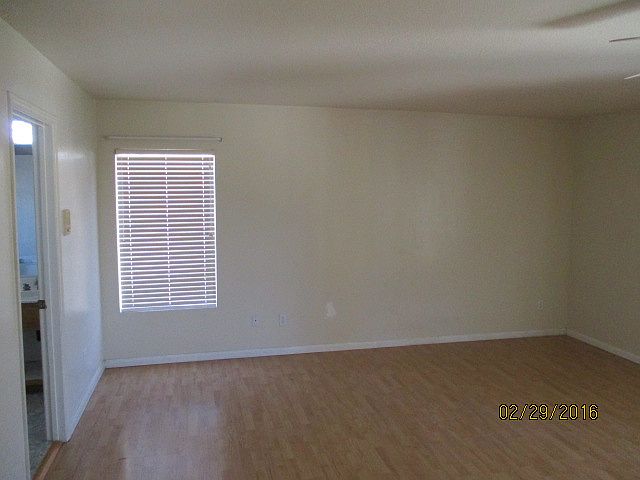 1st image of 7504 Heather Knoll Cir