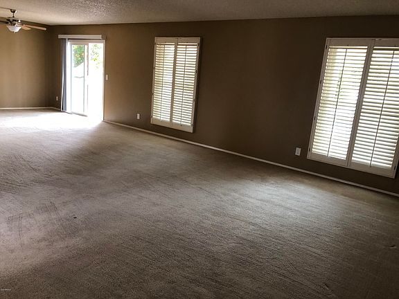 3rd image of 25664 S Howard Dr