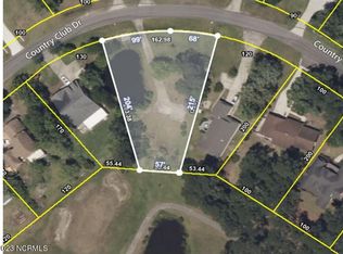 29 Country Club Dr, Shallotte, NC 28470