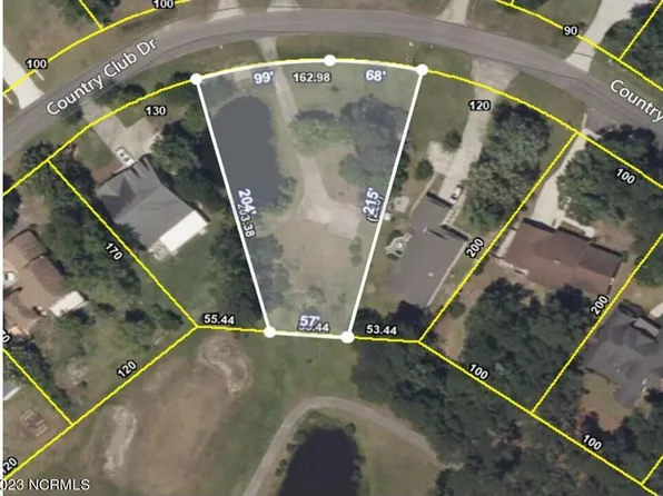 29 Country Club Drive, Shallotte, NC 28470