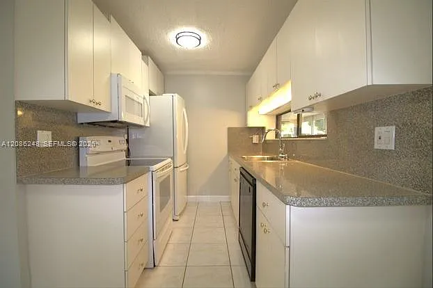 Playland Estates — Photo 4