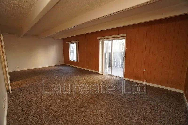 2 bed, 2.0 bath, 1138 sqft, $1,595 — Photo 2