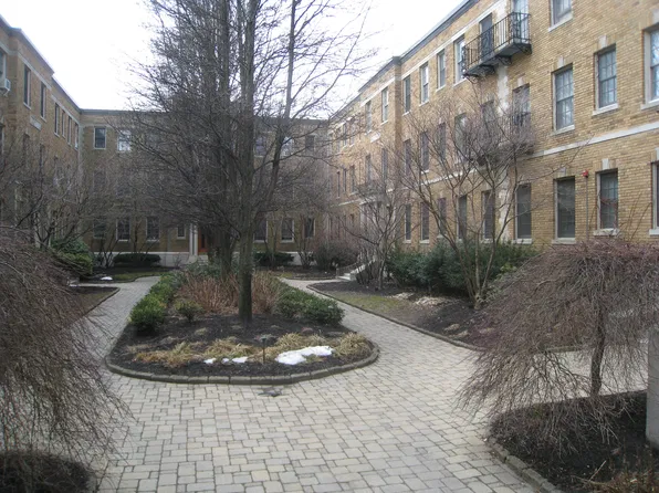 852 Massachusetts Ave APT 8, Cambridge, MA 02139