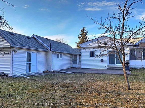 2nd image of 11 Riverglen Dr