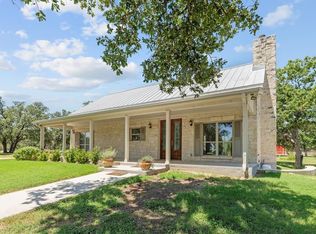 2747 Lower Crabapple Rd, Fredericksburg, TX 78624