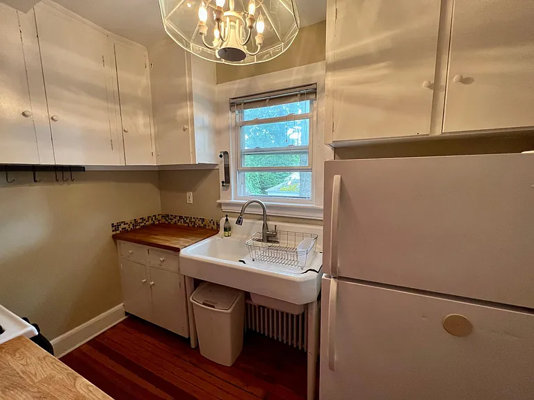 30 Willard St #2 — Photo 21