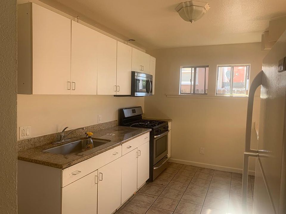 2nd image of 63 W 11th St Unit B