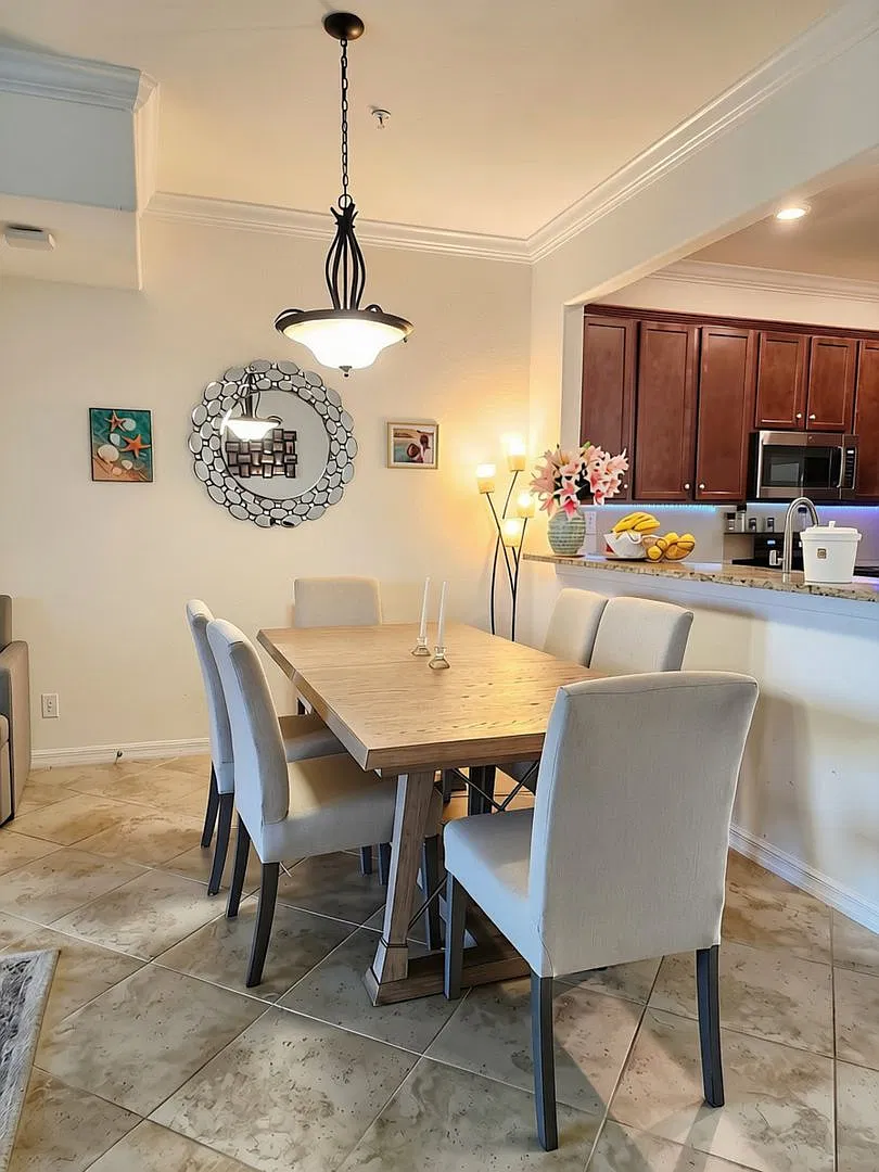 Furnished Short-Term Rental in Grand Paradiso Available January 1, 2027 — Photo 3