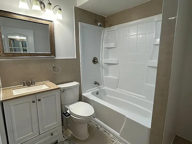 53 Bleeker St #5C — Photo 8