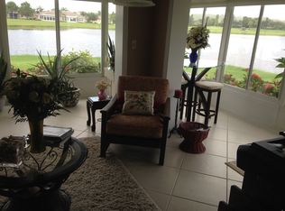 2111 Nantucket Dr, Sun City Center, FL 33573