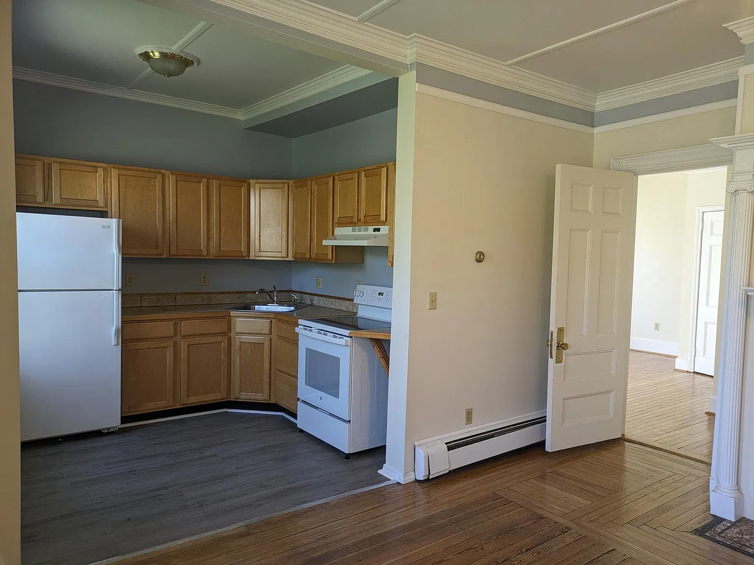 1 bed, $1,200 — Photo 4