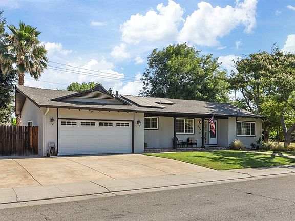 2nd image of 2803 Bonniebrook Dr