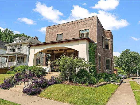 361 Wilcox St, Joliet, IL 60435