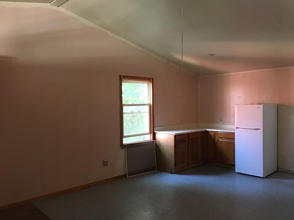 2nd image of 264 Union St Unit 2N
