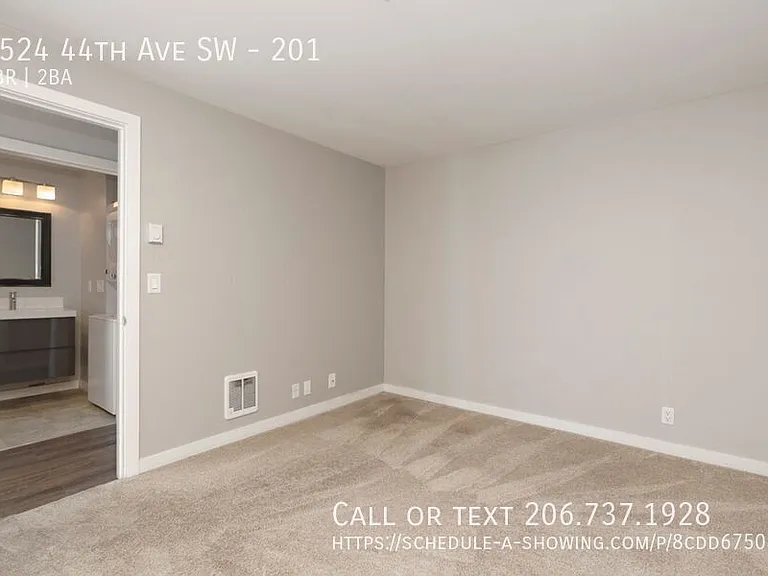 4524 44th Ave SW #201 — Photo 24
