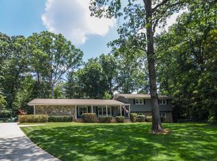 1656 Broughton Ct, Dunwoody, GA 30338