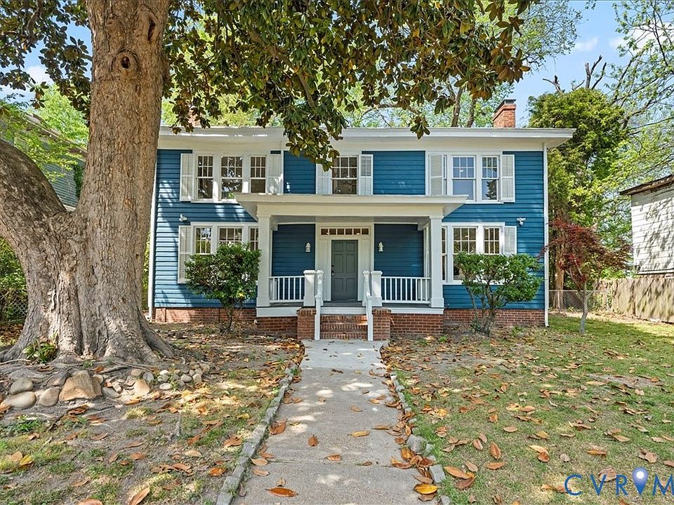 1st image of 223 Franklin St